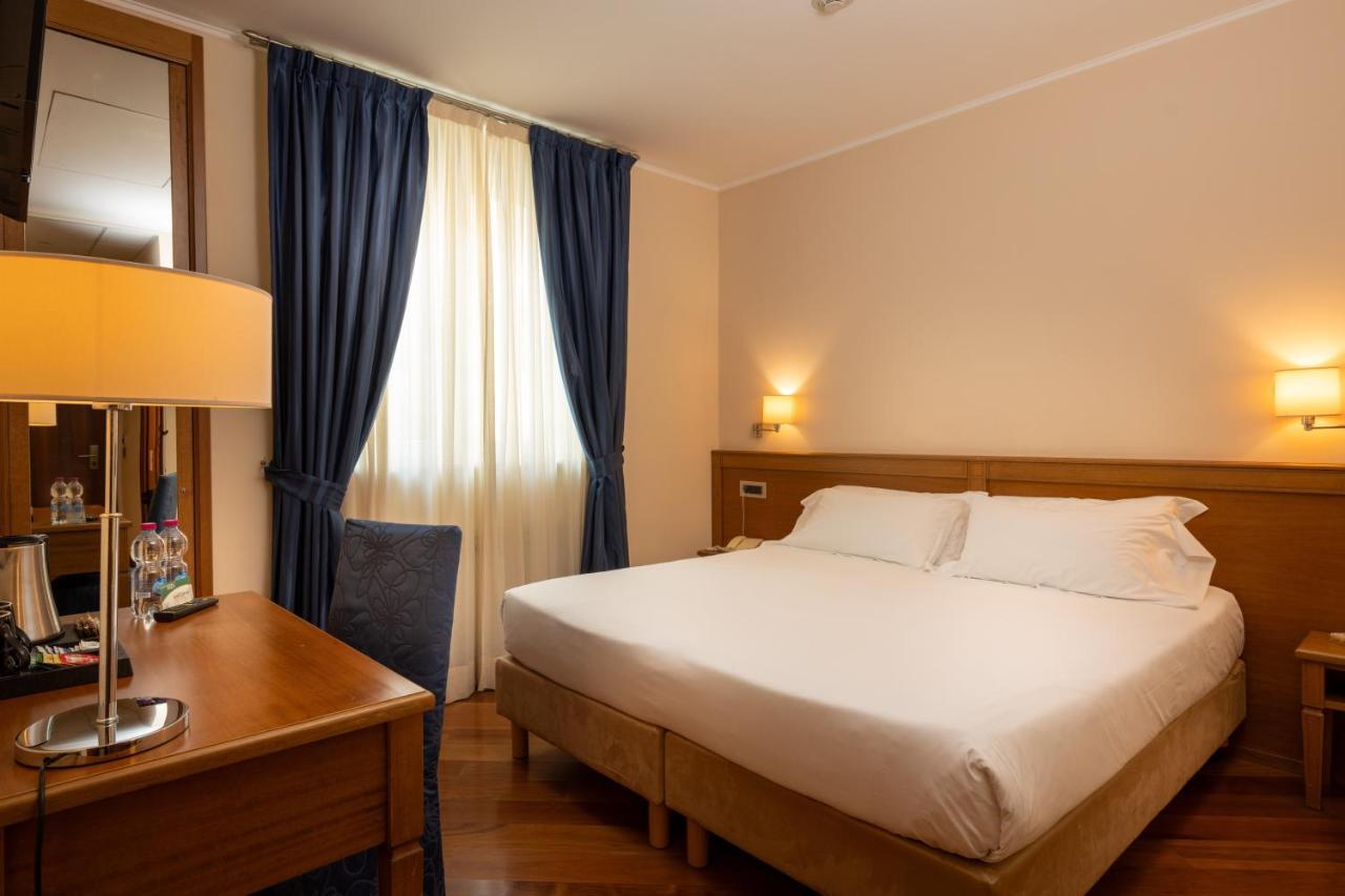 Hotel Iris Genova Kültér fotó